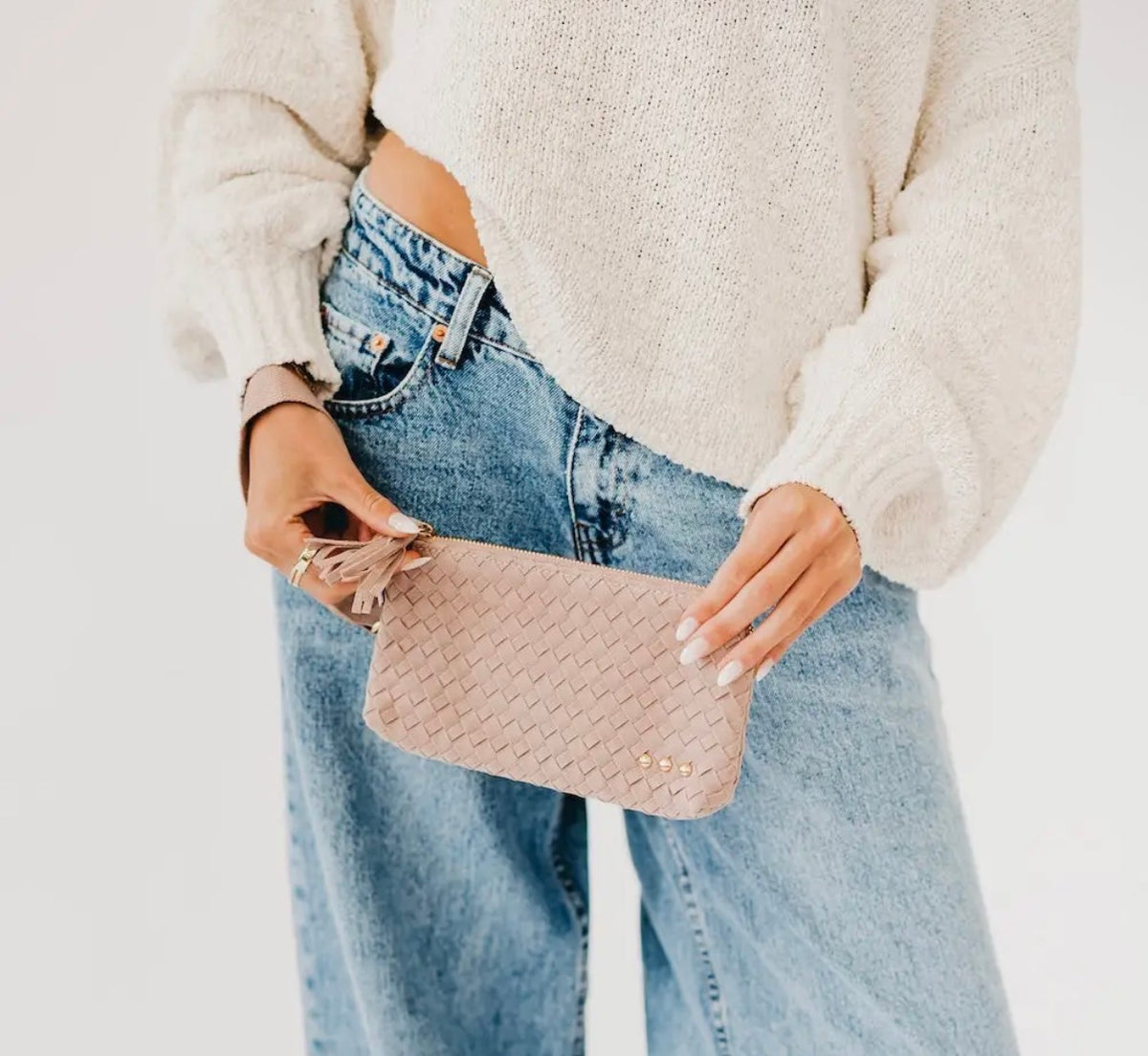 Woven Clutch ￼