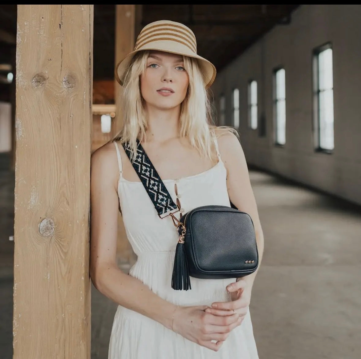 Willow Crossbody Bag