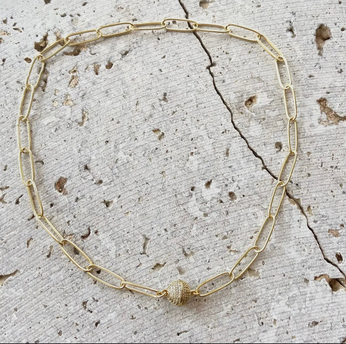 Gold Magnetic Necklace